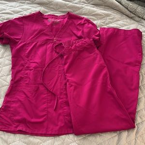 Grey’s Anatomy Fuschia Scrub Set XS